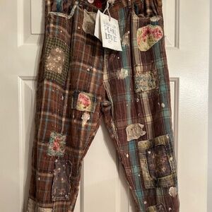 NWT - Magnolia Pearl Madras Espresso